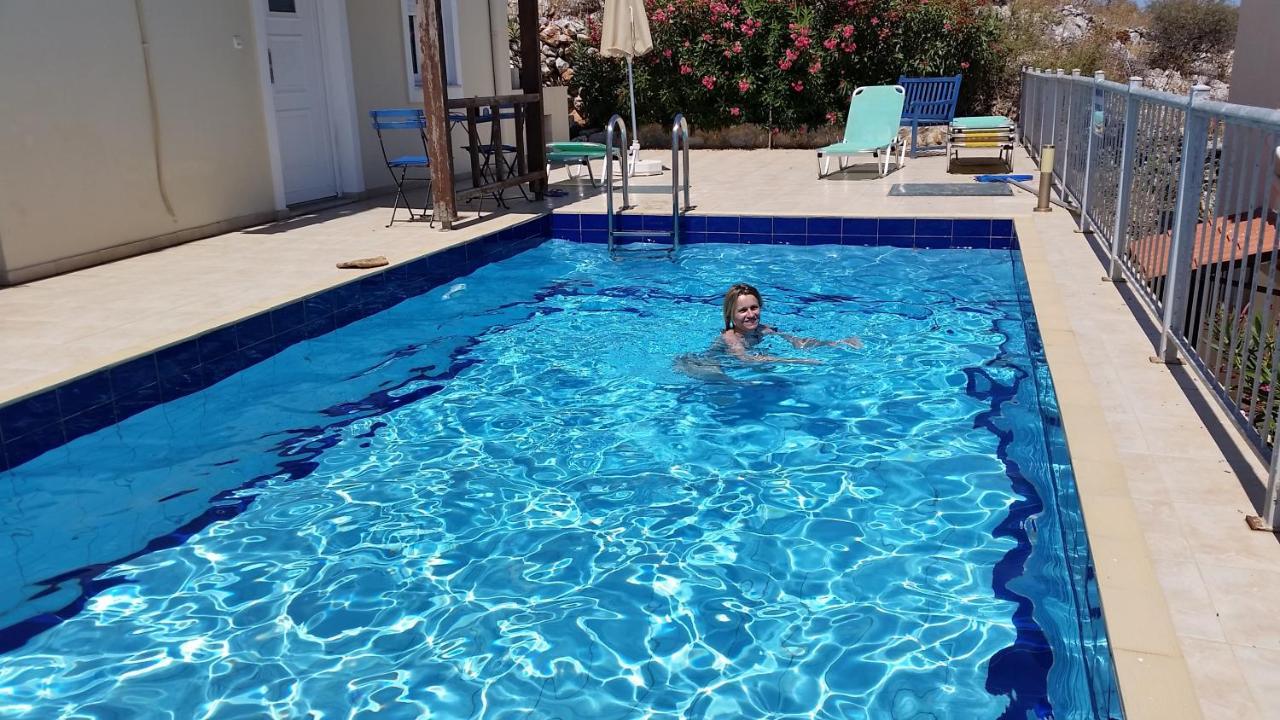 別墅 Tranquil Vista Villa: Seaside Retreat With Private Pool Hania