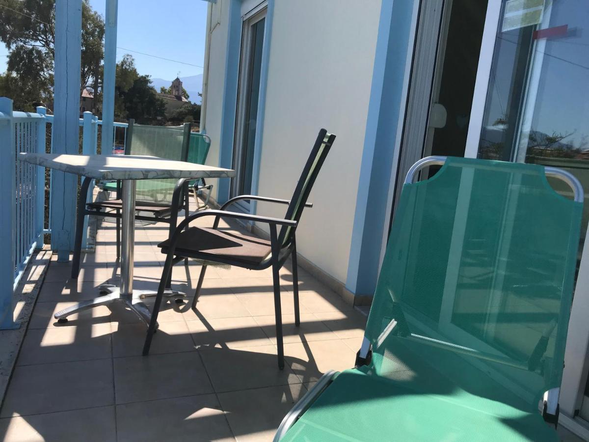 Breathtaking Sea And Mountain Views With Private Pool, Peace Full Relaxing With Wifi Near Shops And Restaurants Chania (Crete)