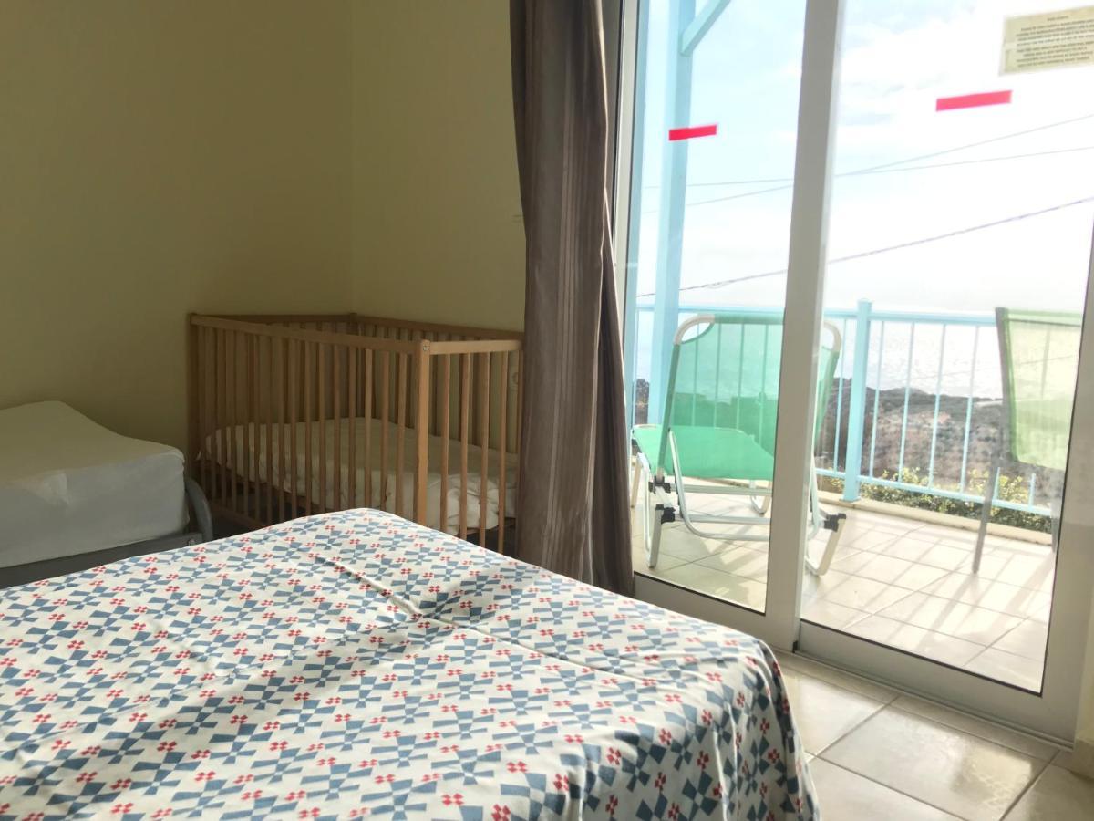 Breathtaking Sea And Mountain Views With Private Pool, Peace Full Relaxing With Wifi Near Shops And Restaurants Willa Chania (Crete)
